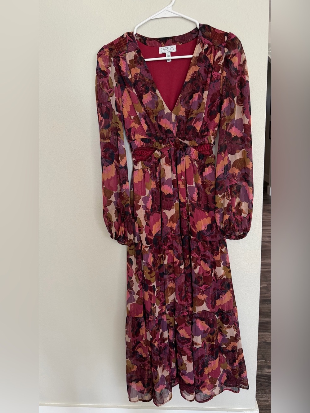 sofia by sofia vergara Burgundy Floral V-Neck Long Sleeve Midi Dress